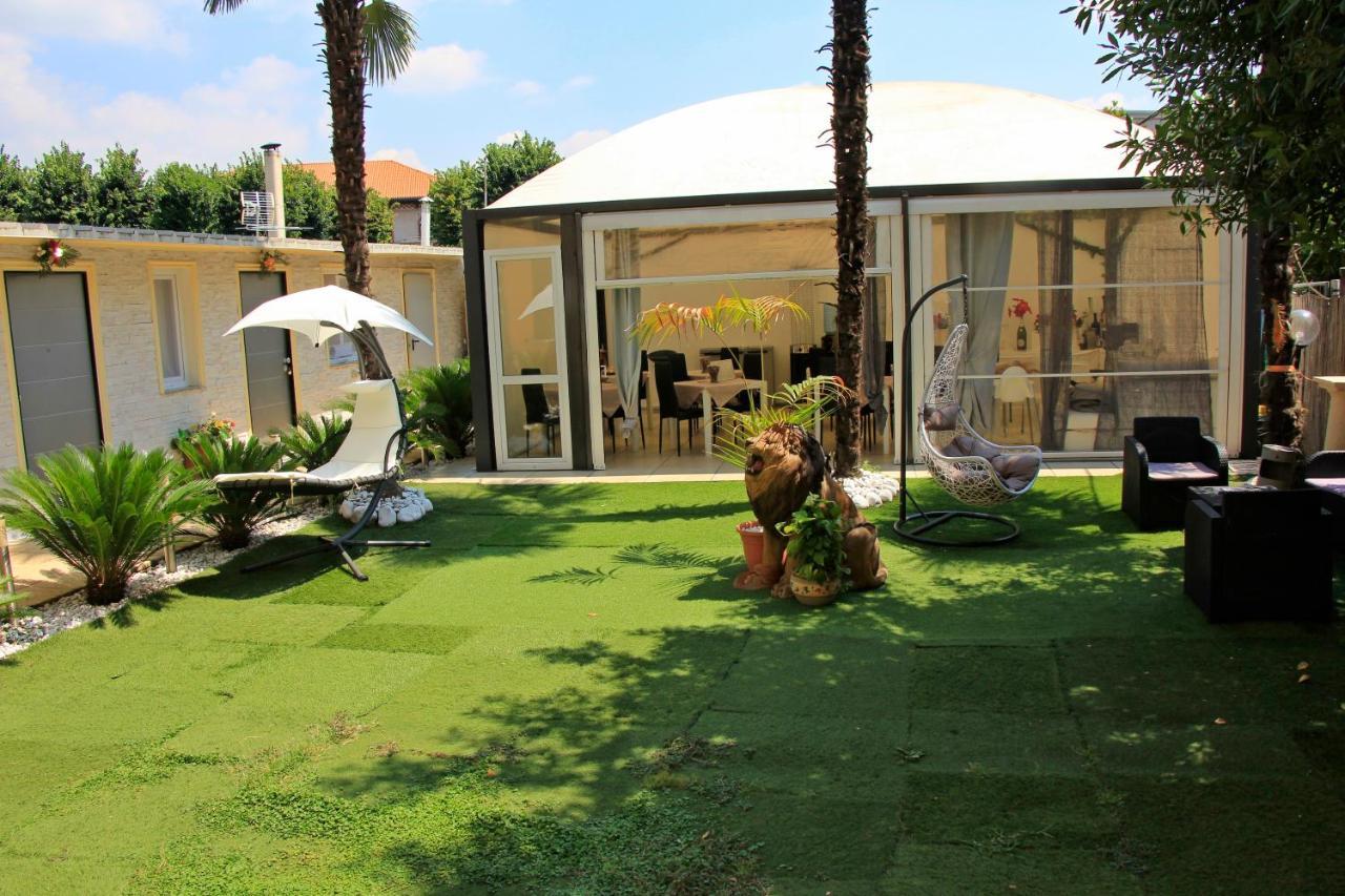 Exclusive Passion Bed & Breakfast Rho Ngoại thất bức ảnh