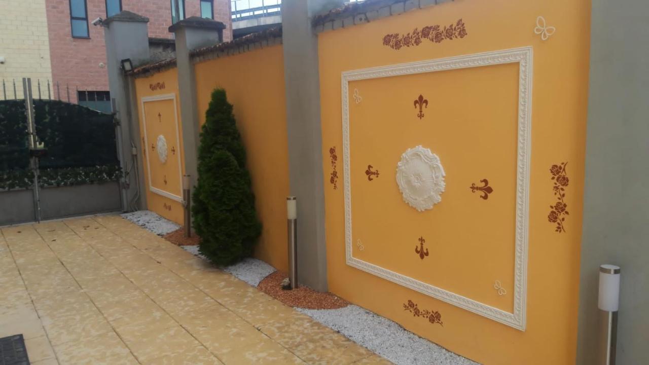 Exclusive Passion Bed & Breakfast Rho Ngoại thất bức ảnh