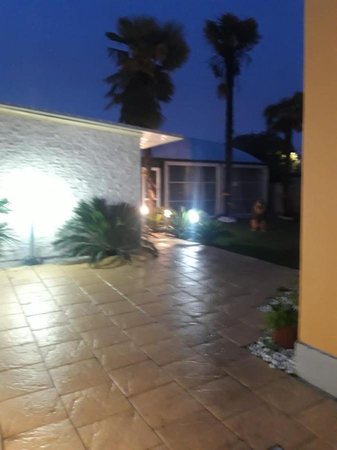 Exclusive Passion Bed & Breakfast Rho Ngoại thất bức ảnh